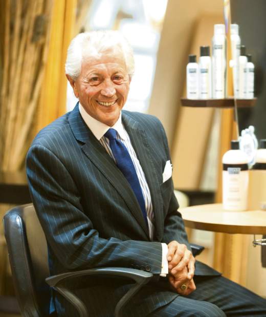 PTRLIVBEAUTYKINGS2101815