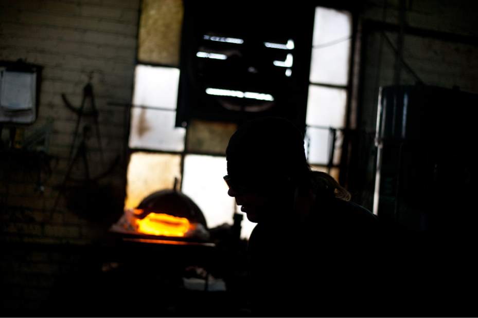 PTRLIVBLACKSMITH5042813
