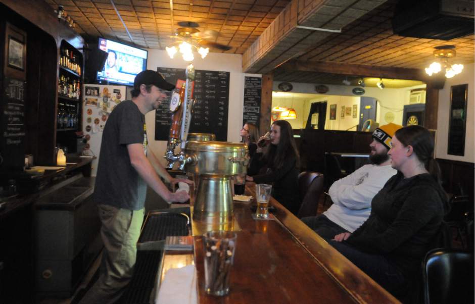 PTRLIVFIRSTDRAFT011615