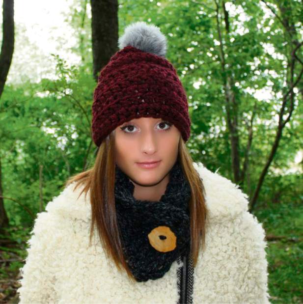 PTRLIVHANDMADEFUZZYHAT120215