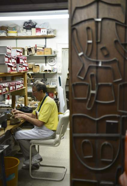 PTRLIVLOCALSHOES5032016