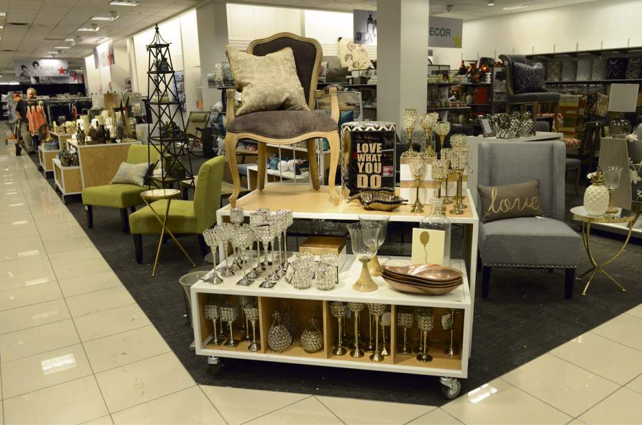 PTRLIVMACYSBACKSTAGE090316