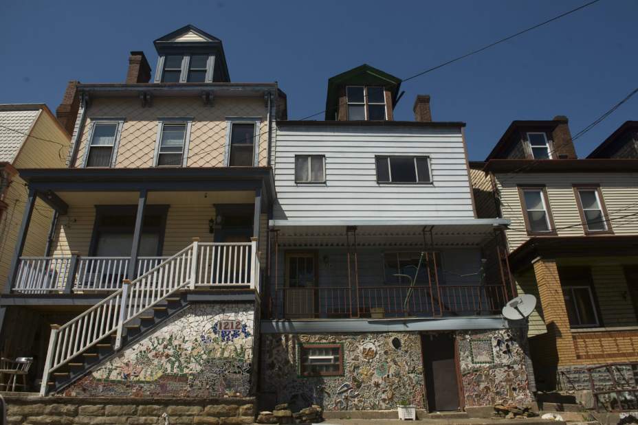 PTRLIVMOSAIC03042416