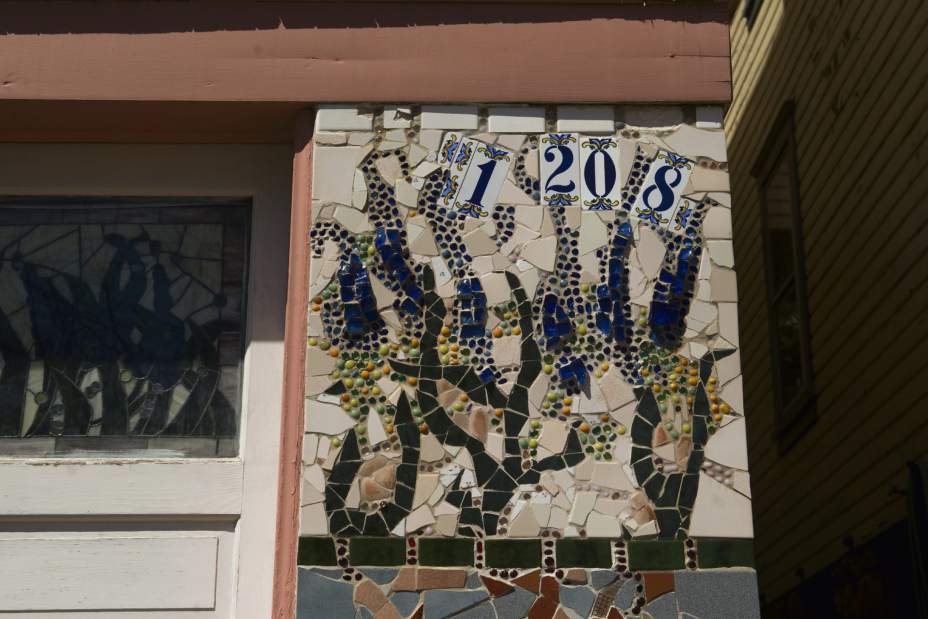 PTRLIVMOSAIC05042416