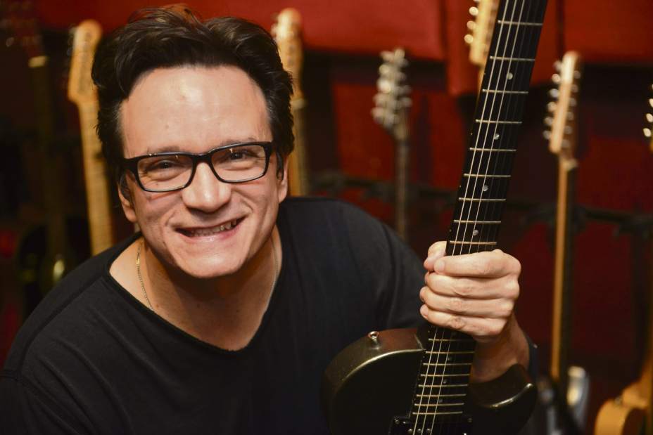 Slide 
													
													1