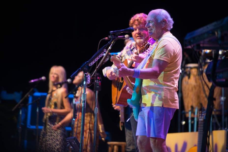 PTRLIVREVBUFFETT03081415