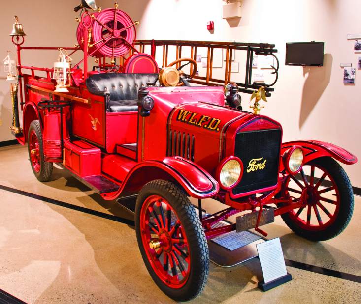 PTRLIVRTZANESFIELDMUSEUM2122114