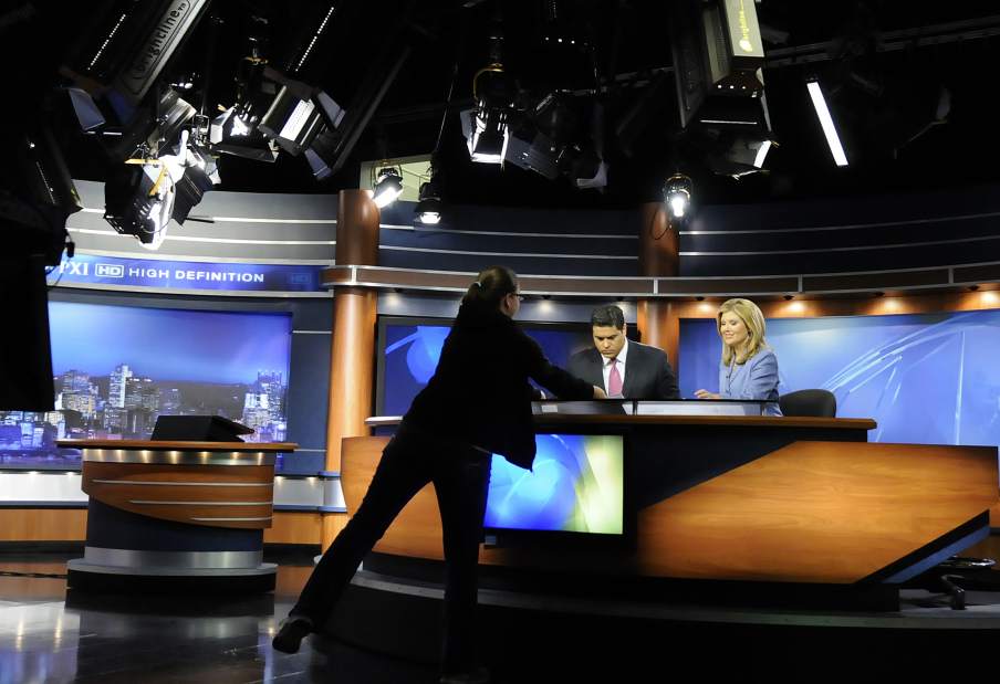 PTRLIVWAKEUP10616131