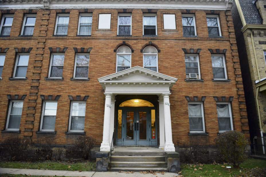 PTRLOTRIPLEHOMICIDE122216