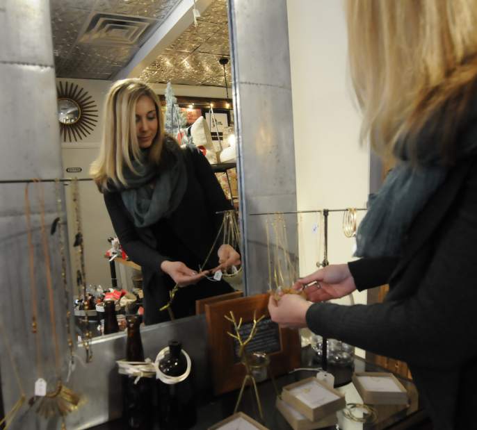 PTRMAINSTREET2112113