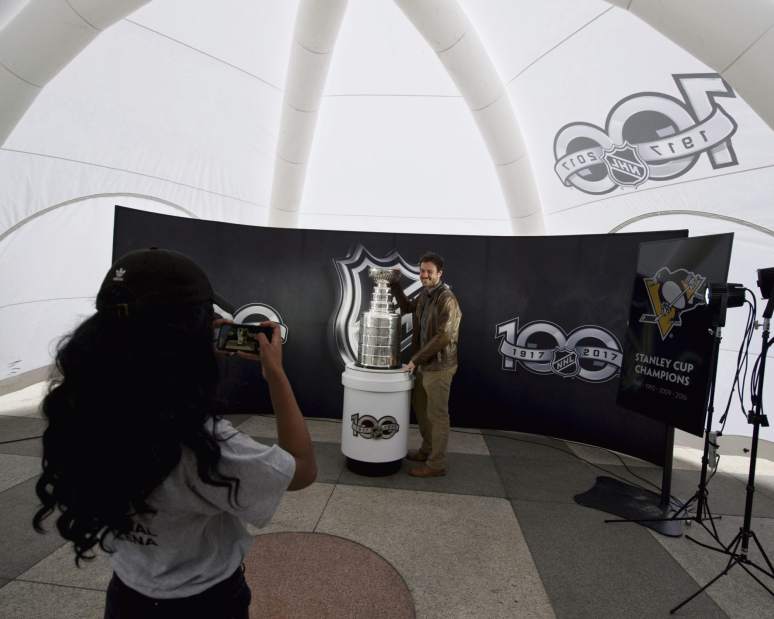 PTRNHLCentennial10022417