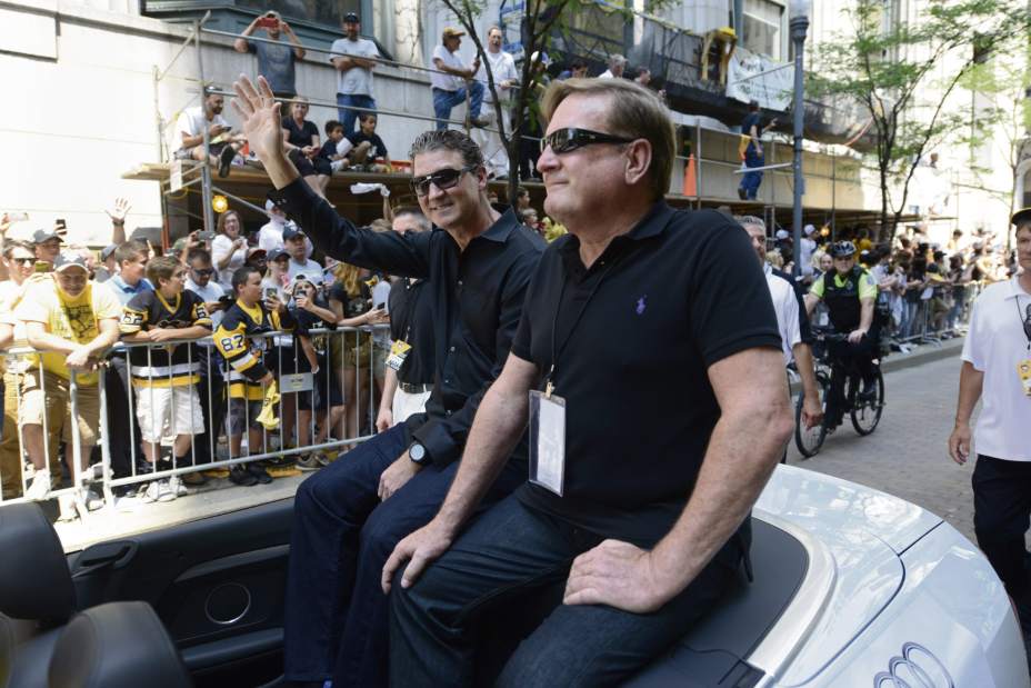 PTRPENSPARADE103061616