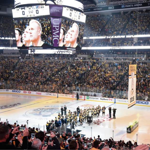 Banner Night: Penguins Raise Stanley Cup Championship Banner At PPG Paints  Arena - CBS Pittsburgh