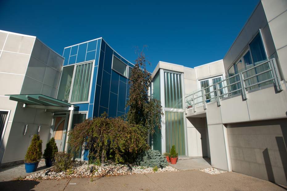 Slide 
													
													1