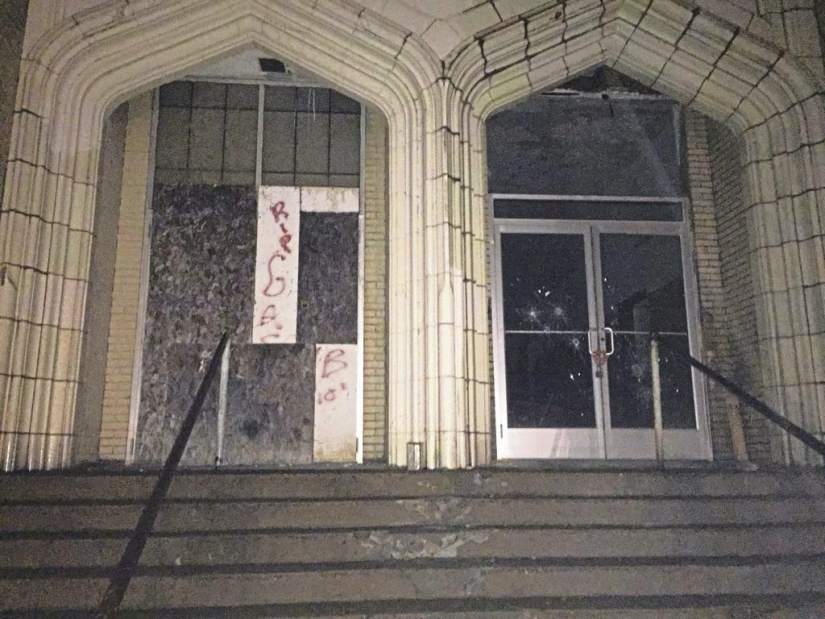 PTRRoxSchoolFire030818WPXI