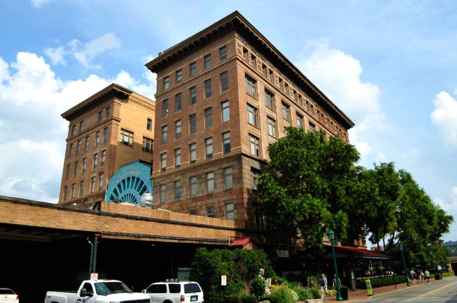 Slide 
													
													9