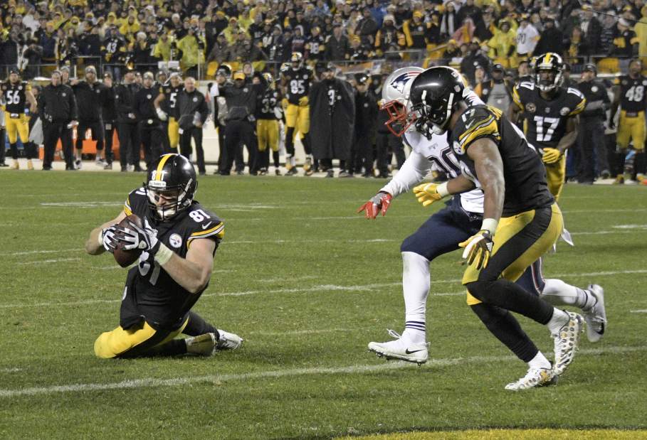 PatriotsSteelersFootball07046jpgc2ec9