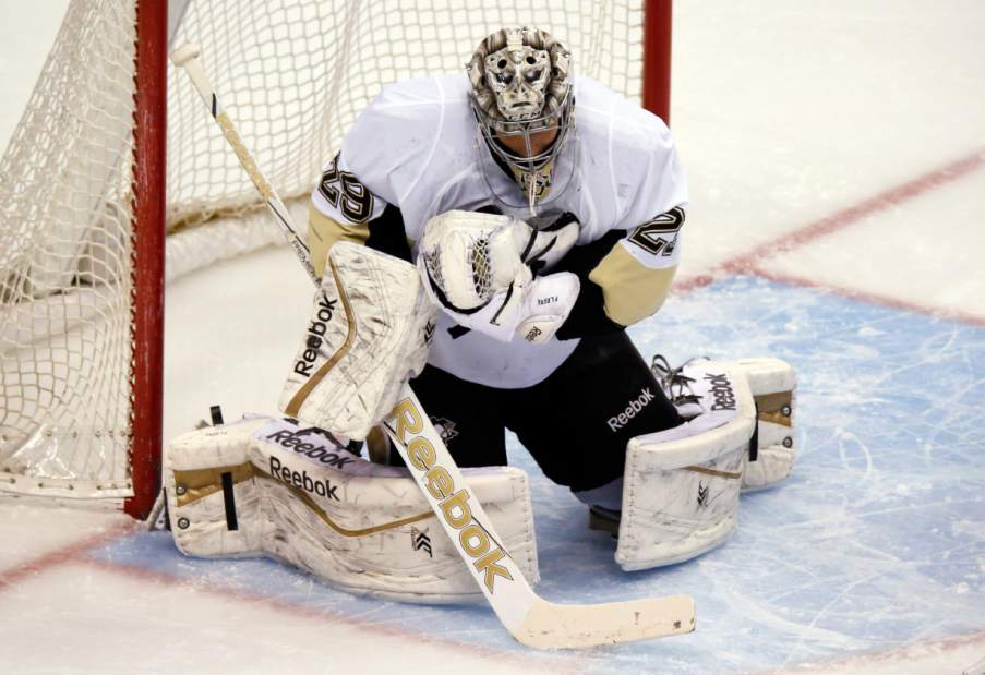 PenguinsAvalancheHockeyJPEG018b8