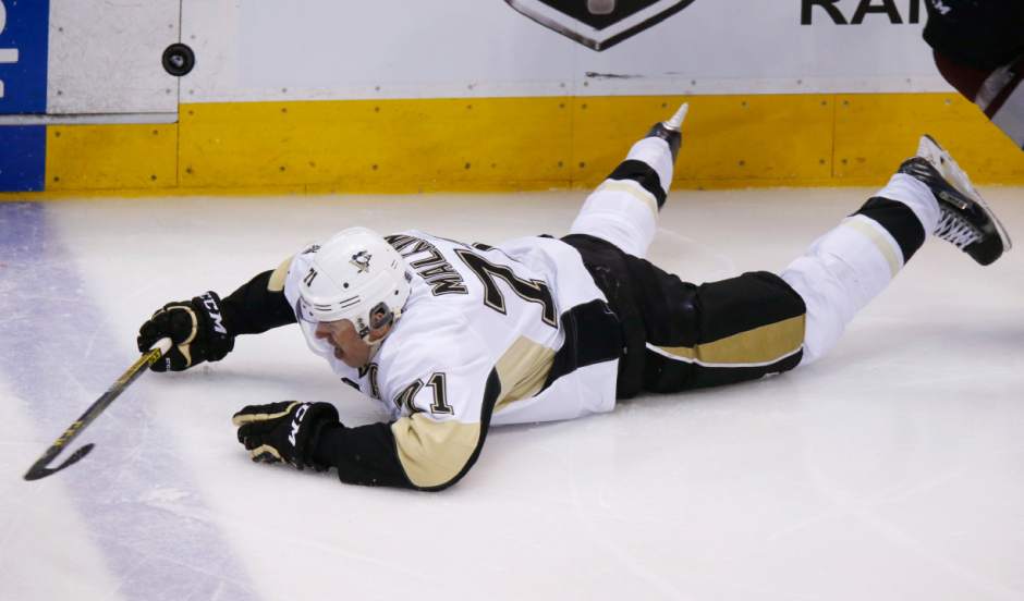 PenguinsAvalancheHockeyJPEG01c44