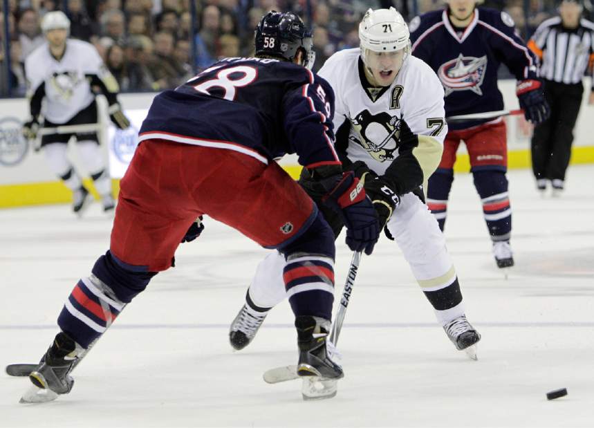 PenguinsBlueJacketsHockeyJPEG03e15
