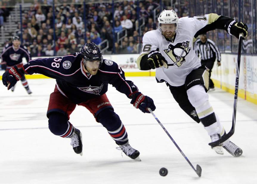 PenguinsBlueJacketsHockeyJPEG0b8ac
