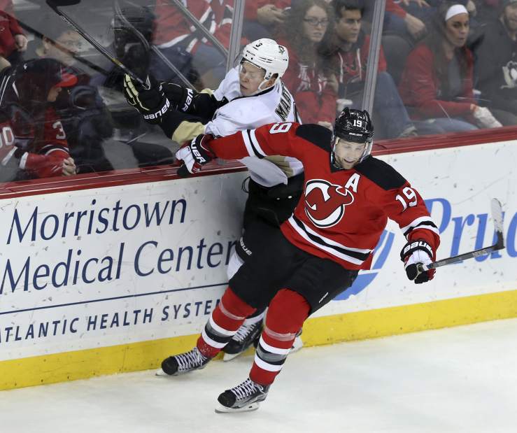 PenguinsDevilsHockeyJPEGfb279