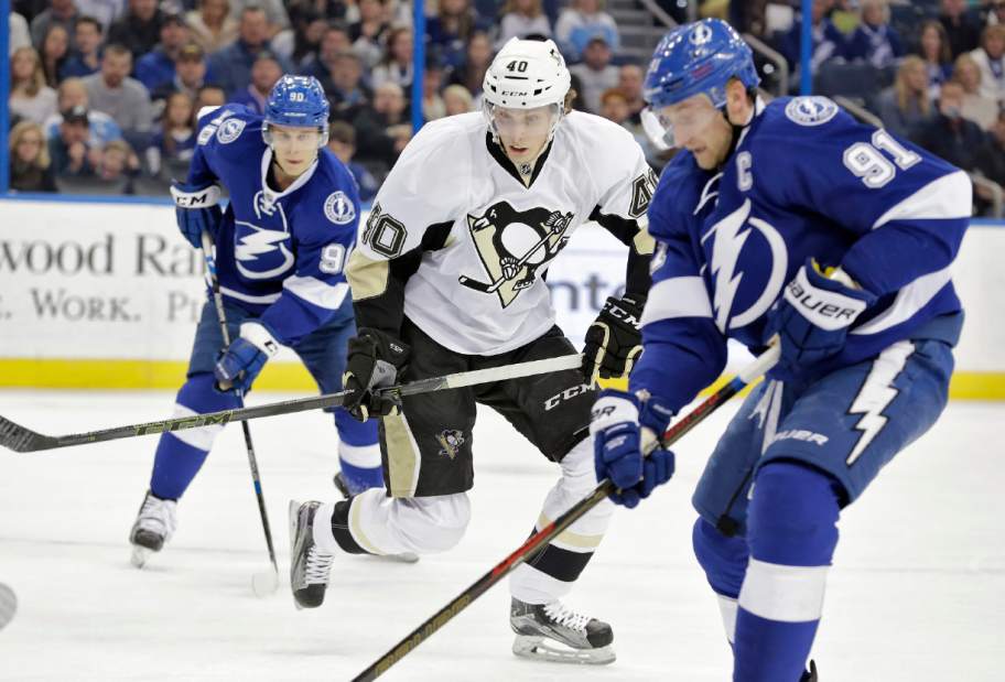 PenguinsLightningHockeyJPEG04d86