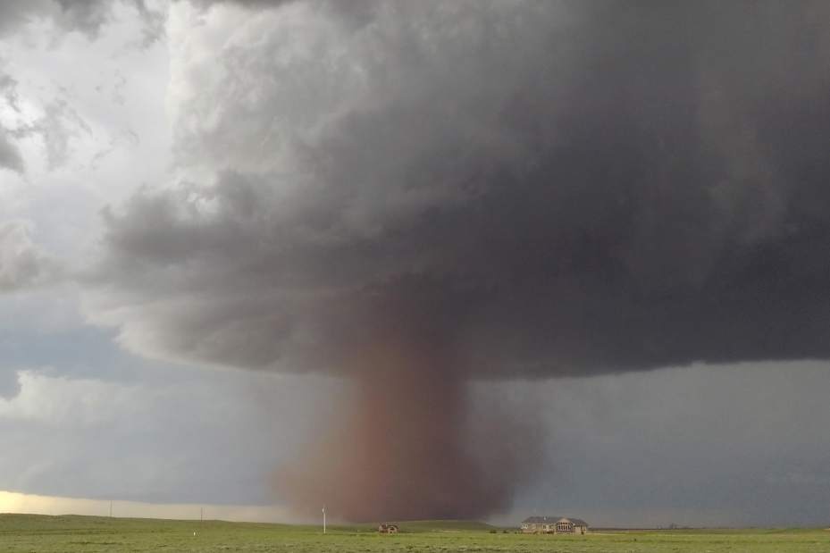 PicturesqueTornado78564jpg49335