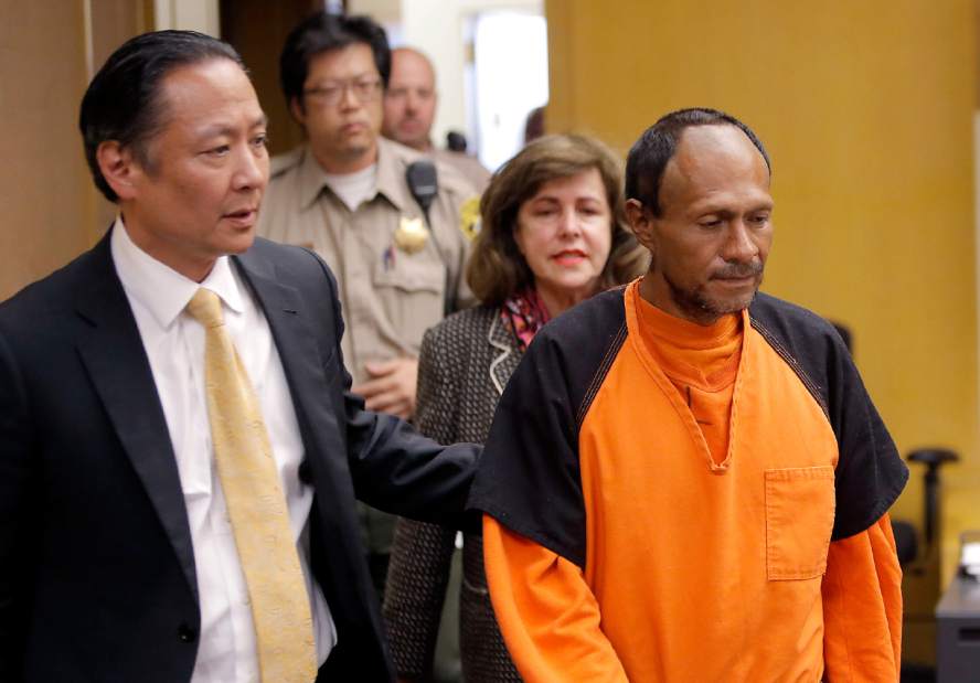 PierShootingImmigrationJPEG06956