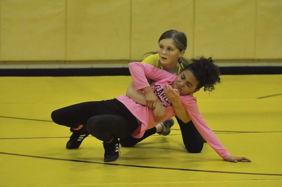 SJGirlswrestling3021617