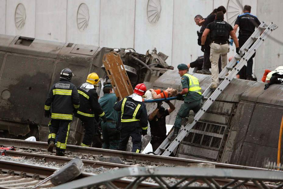 SpainTrainDerailmentJPEG03345