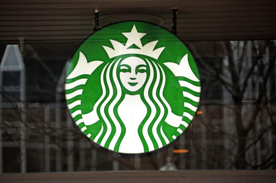 StarbucksHolidayDrinks85785jpgd9012