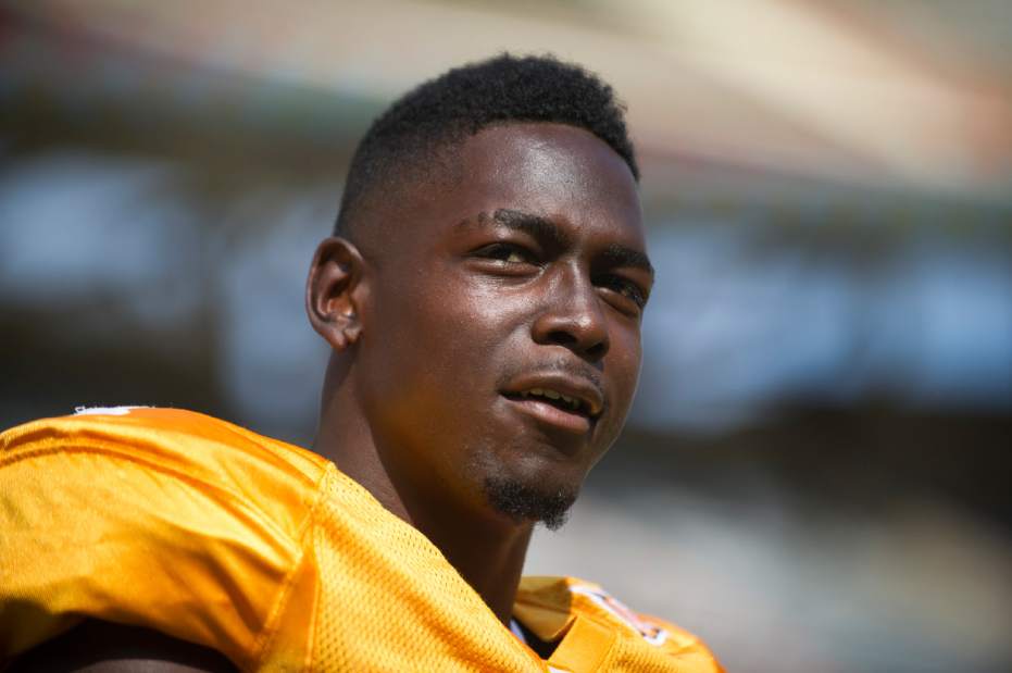 Slide 
													
													1