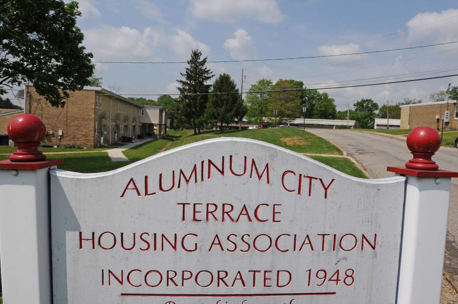 Slide 
													
													3