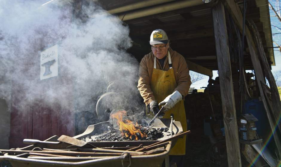 VNDBlacksmith1031918