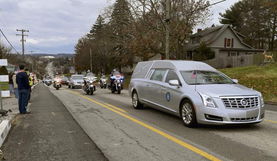 VNDNOFBShawFuneral306112317