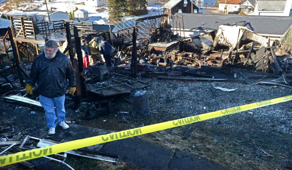 VNDVanFireFolo3122913