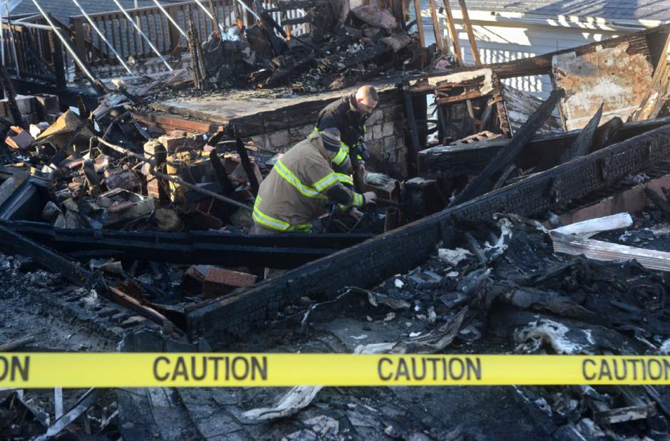 VNDVanFireFolo5122913