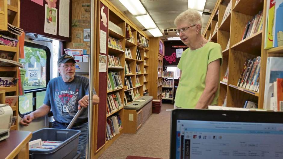 gtrBookmobile6070818