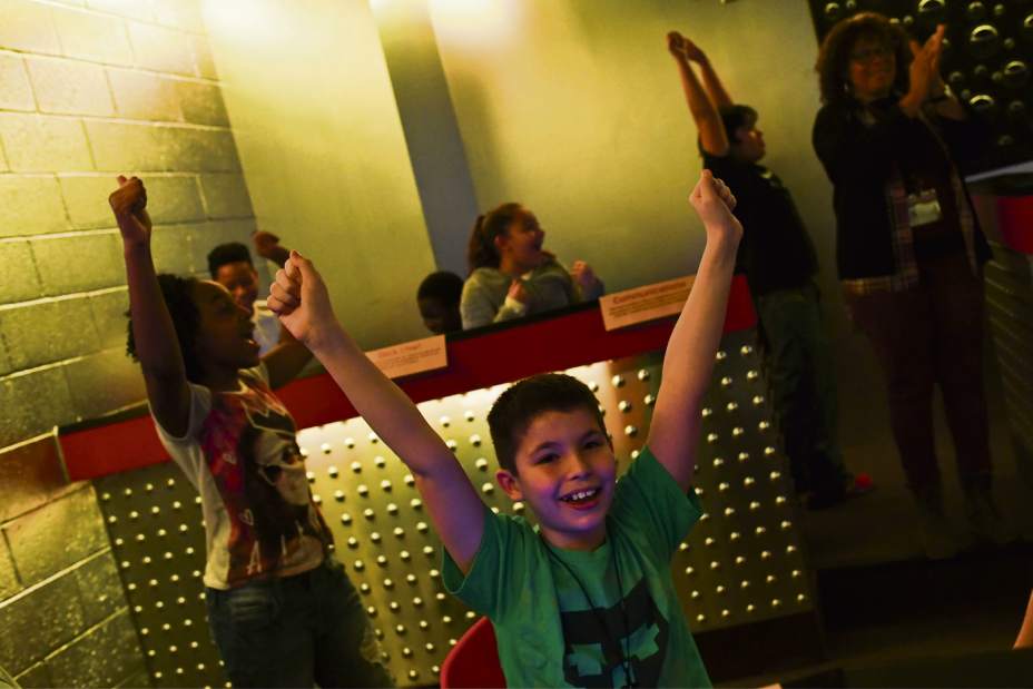 Slide 
													
													10