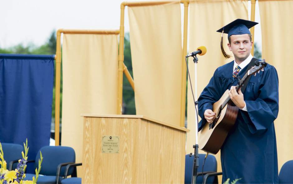 gtrGradStory2002060818