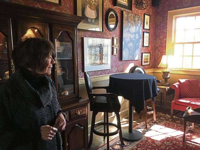 gtrLIVCenturyInn040718