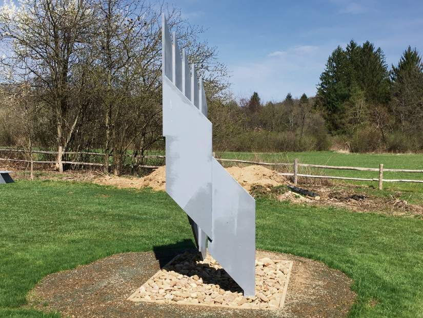 gtrLIVSAMAsculpture2