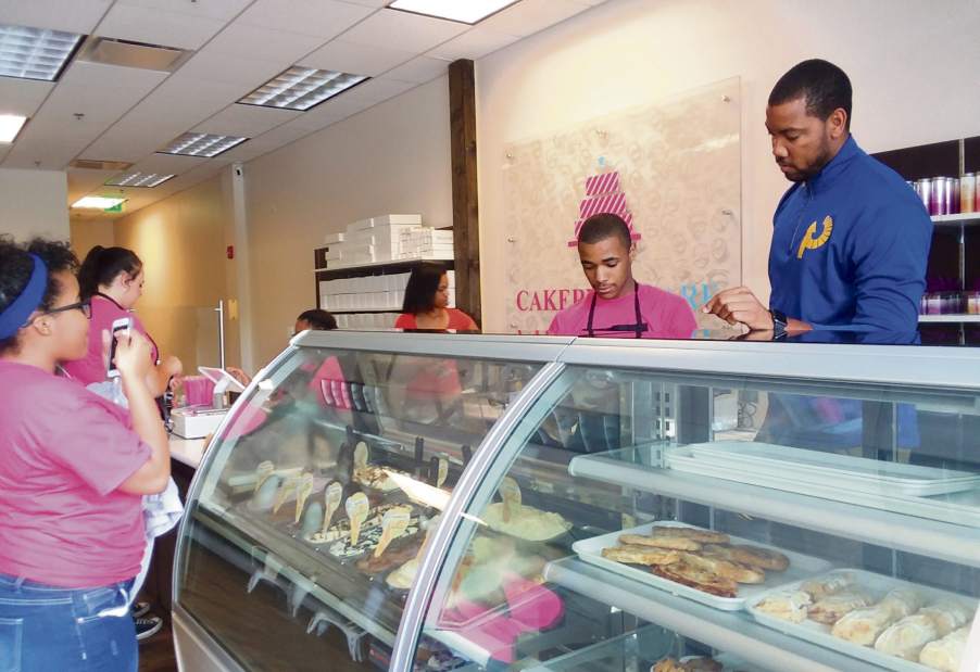 gtrLIVcakery071917 gtrLIVcakery071917