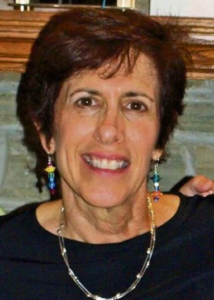 gtrLIVfarmtable3032217