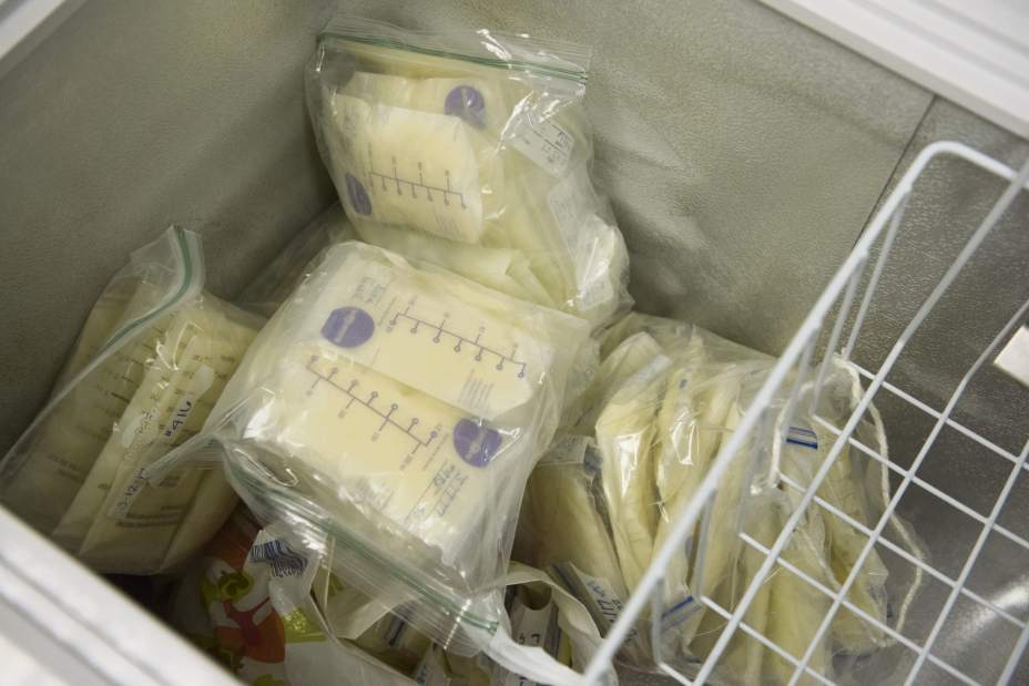 gtrLIVmilkbank03080517