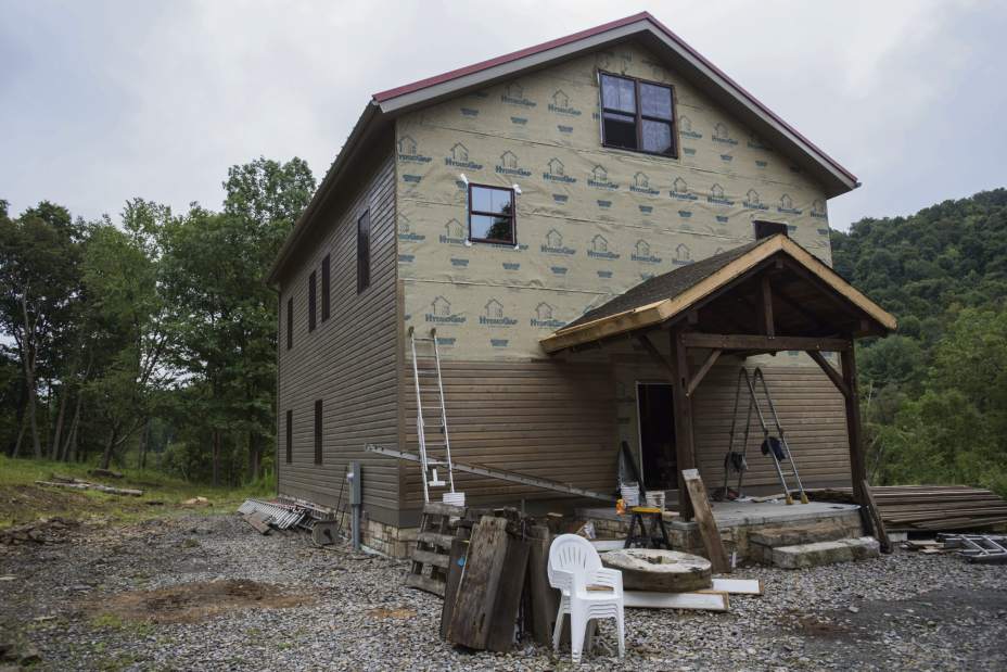 Slide 
													
													1