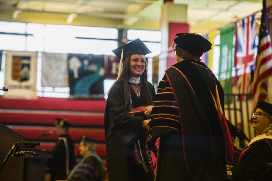 gtrLOCollegeGrads3051318