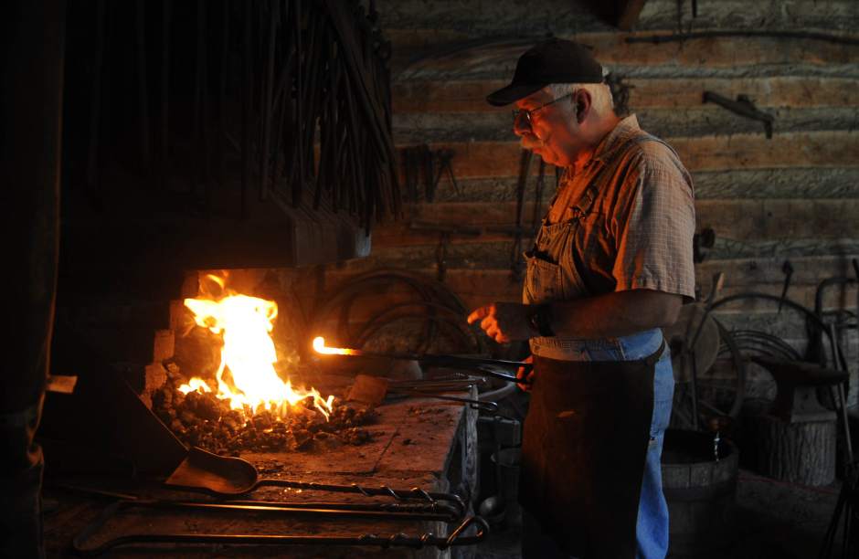 gtrLOblacksmith1090212
