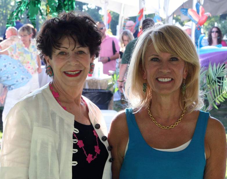 Slide 
													
													1